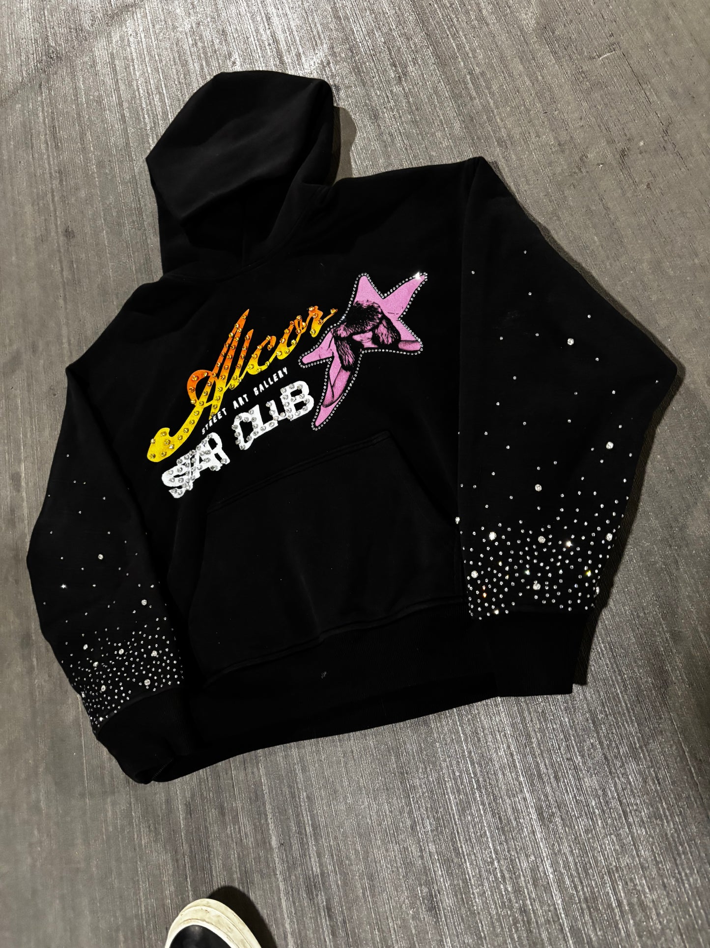 BLACK STAR CLUB HOODIE