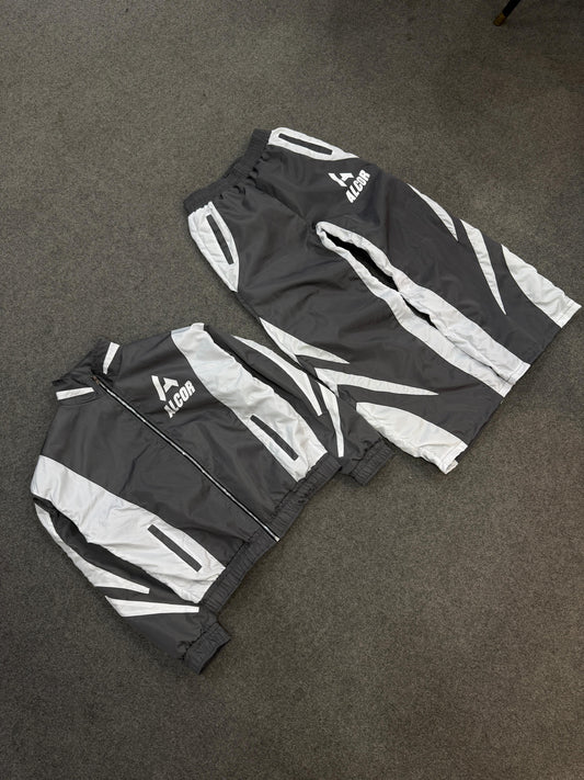 GREY AND WHITE NYLON SET